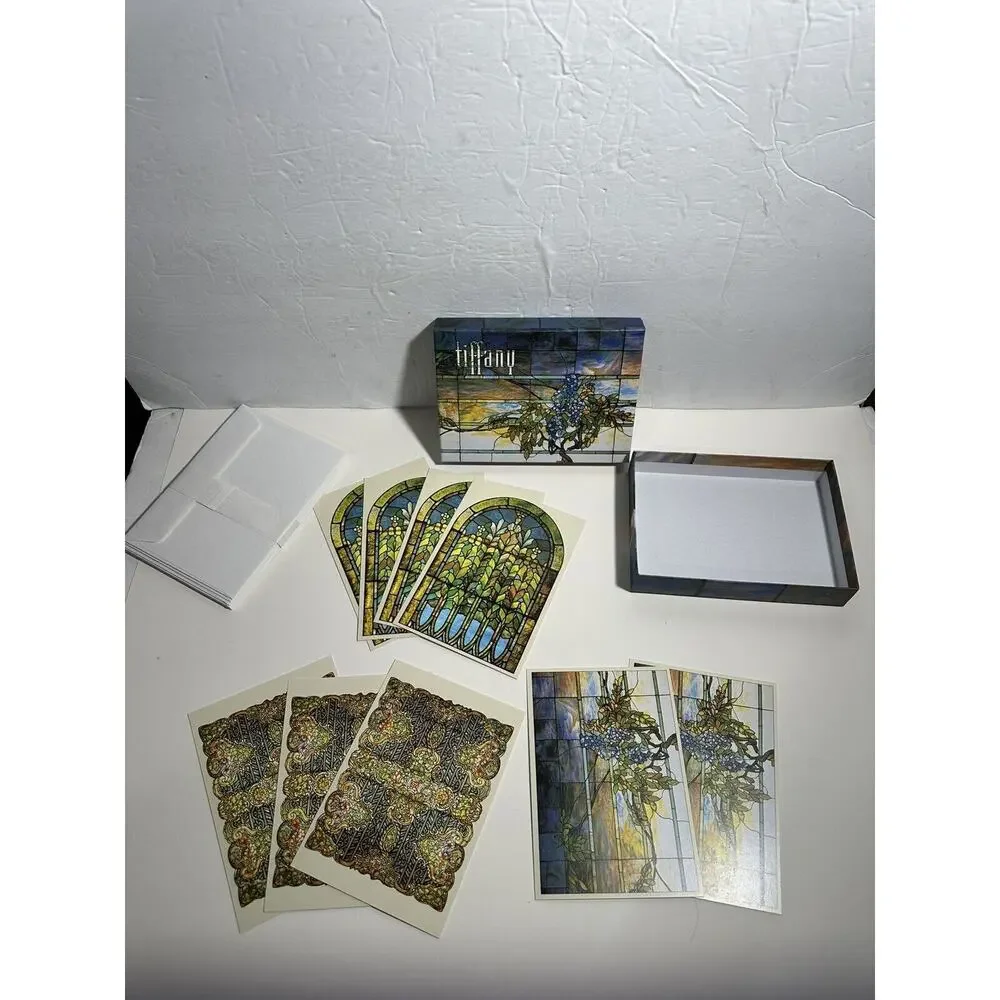 Tiffany‎ 9 Postcards: Lily window, Rose Window And Wisteria Window Postcard Set